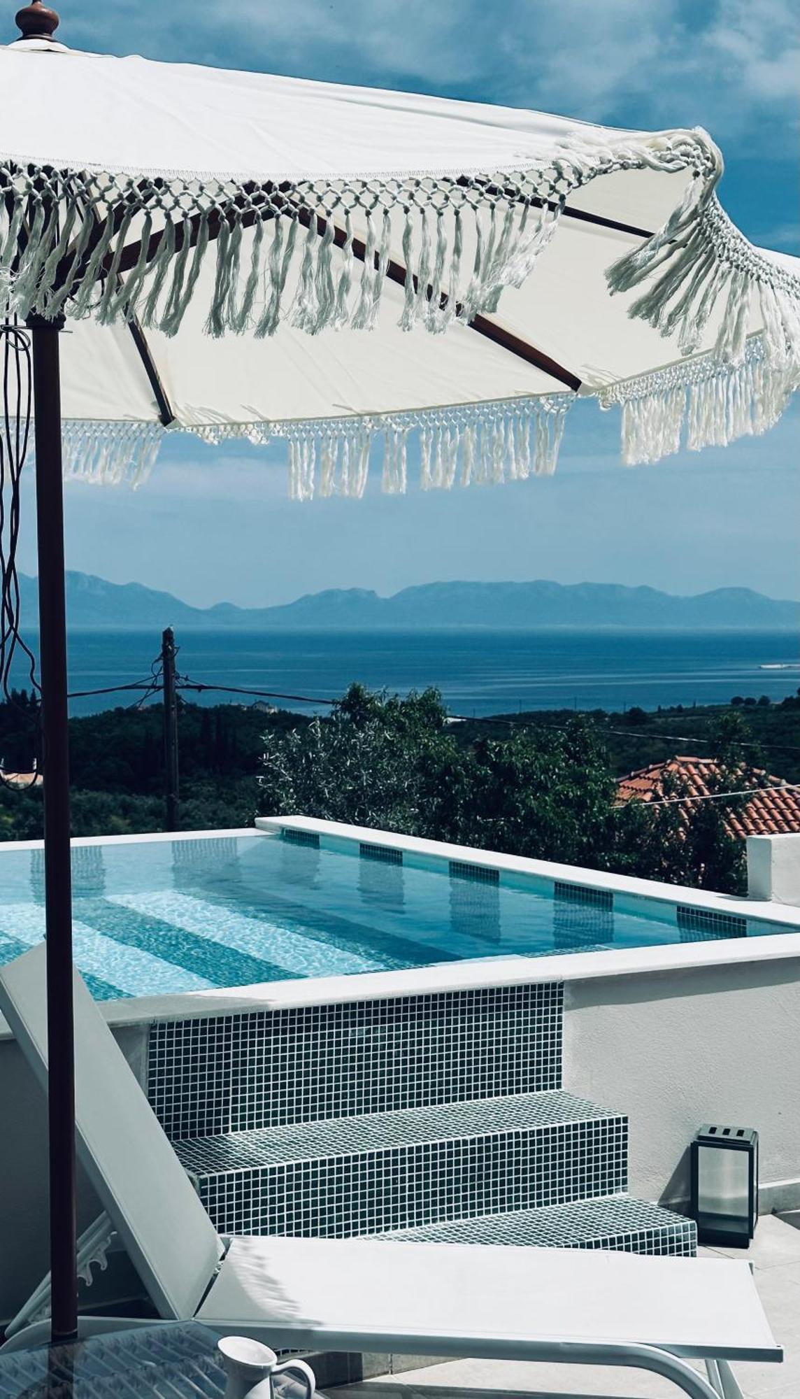 Georgianna'S Suite With Private Pool , 'Greysuite' Kompoi Экстерьер фото